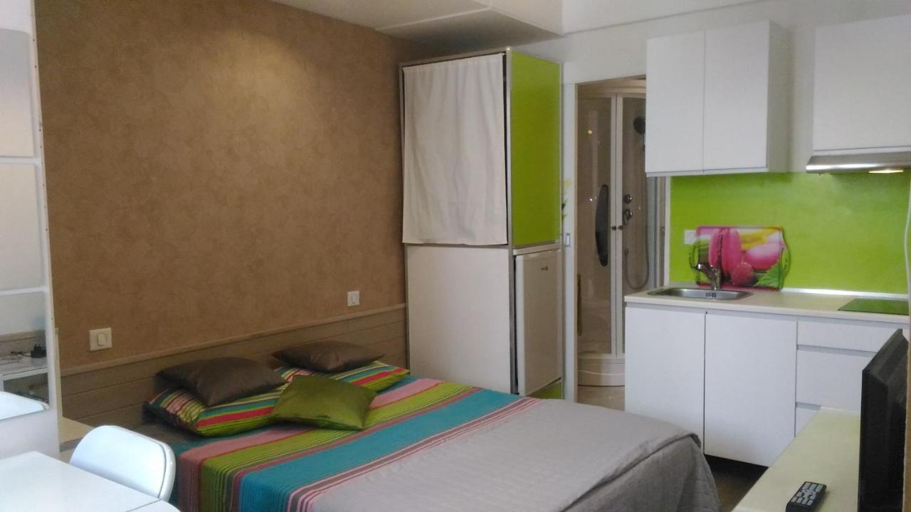 Bed and Breakfast Autan Des Couleurs Albi Esterno foto